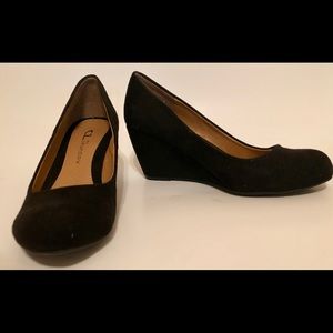 Wedge/heel CL by Laundry